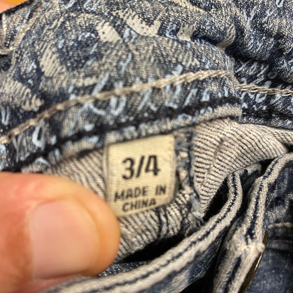 Jeans - Picture 5 of 5